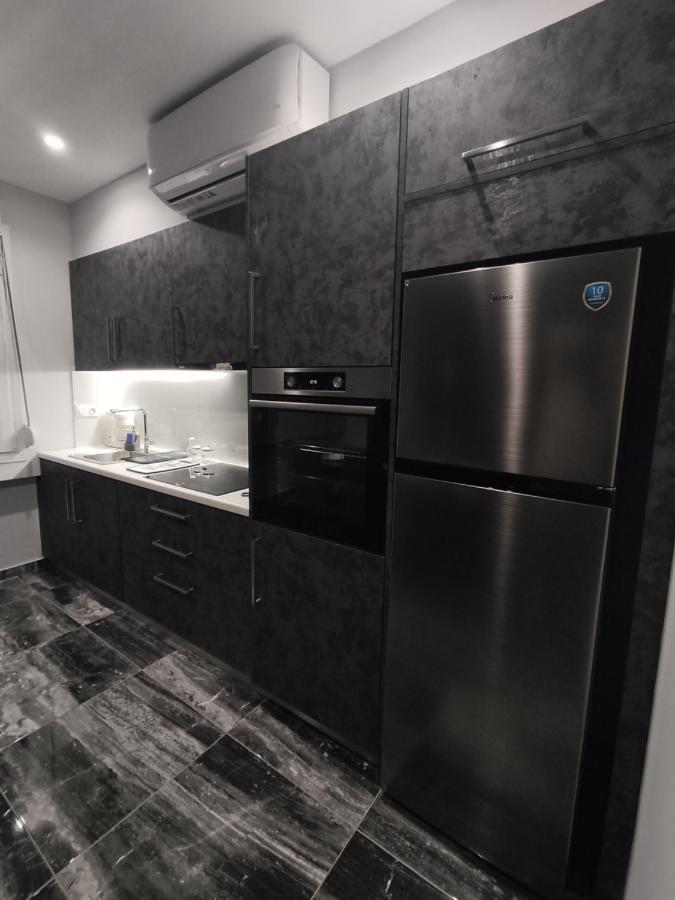 Chalkida Hilltop Apartments ภายนอก รูปภาพ