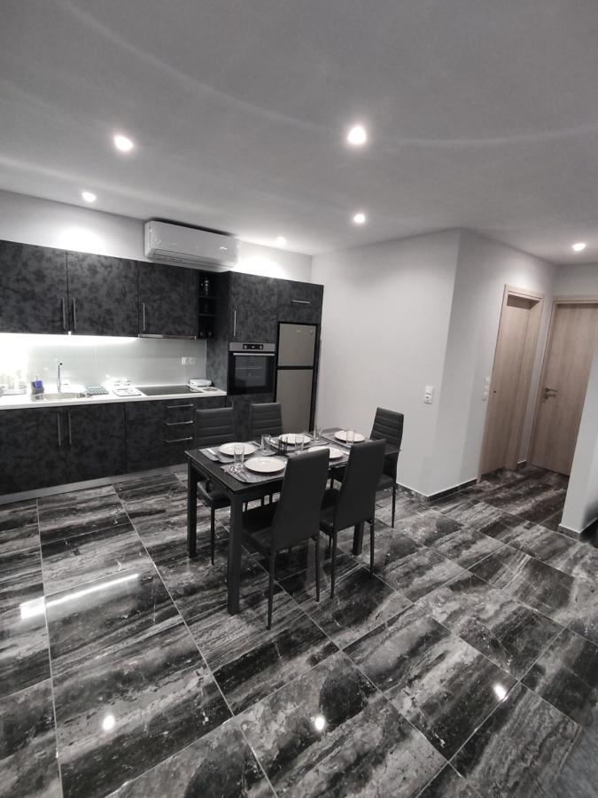 Chalkida Hilltop Apartments ภายนอก รูปภาพ