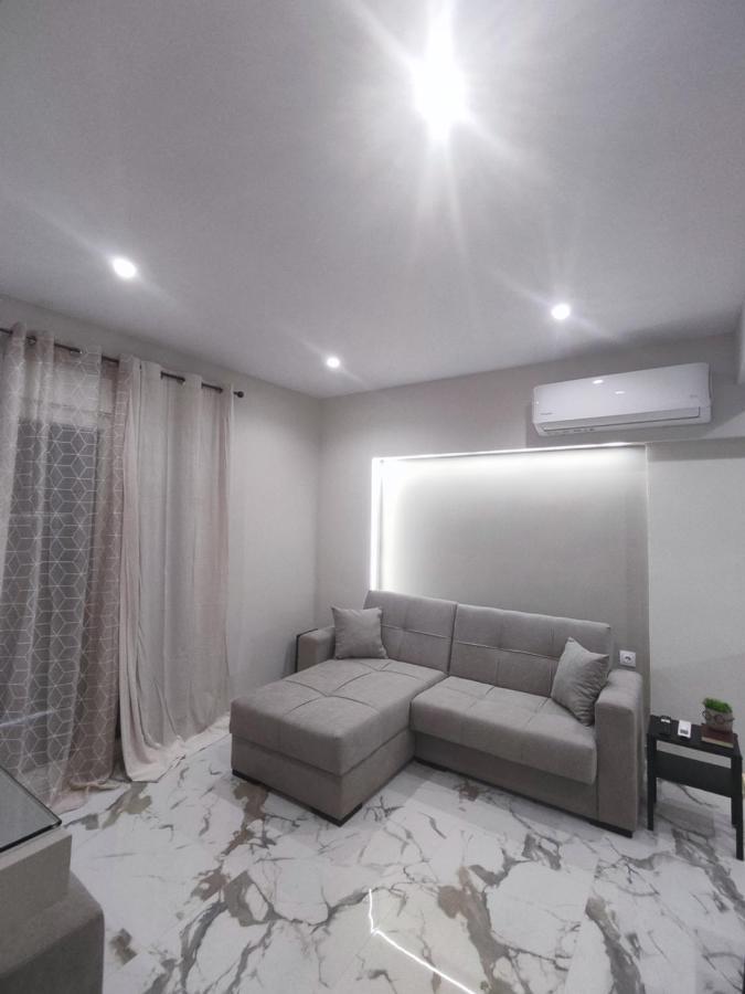 Chalkida Hilltop Apartments ภายนอก รูปภาพ