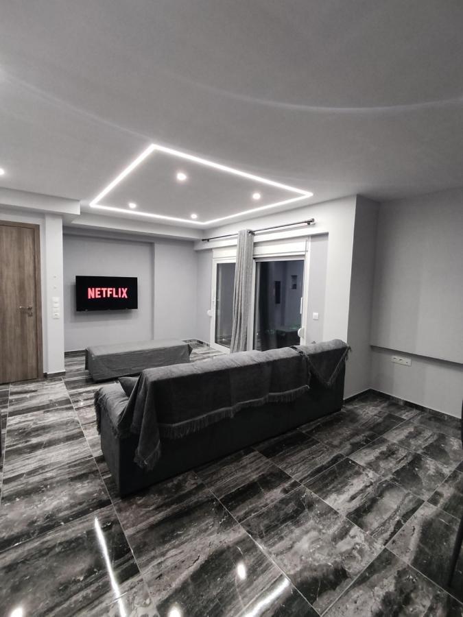 Chalkida Hilltop Apartments ภายนอก รูปภาพ